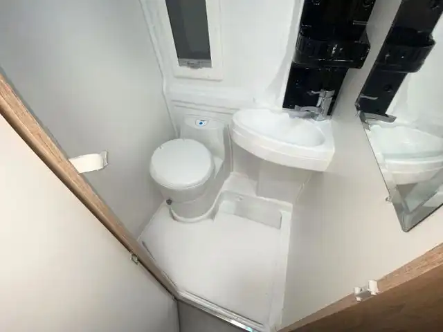 HYMER-ERIBA Future 430 T 
